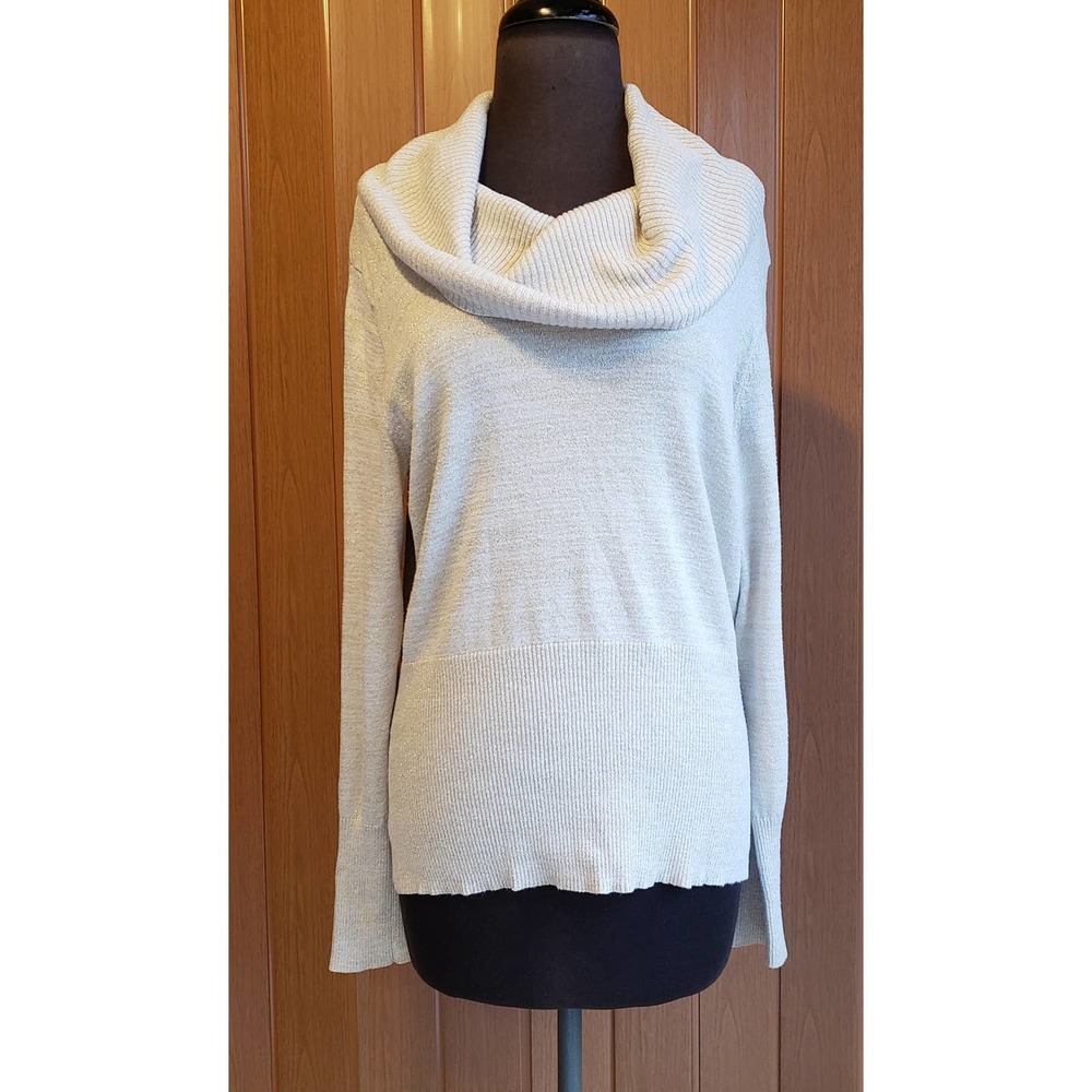 Apt. 9 size XL cream & gold pullover cowl neck sweaters